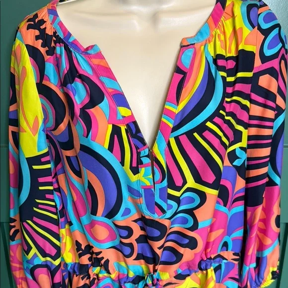 Alice & Trixie 100% silk Mini Dress, XS, like new, so flattering! - Picture 6 of 8